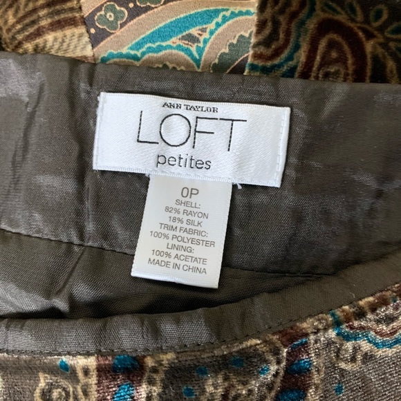 ANN TAYLOR LOFT • Skirt - Picture 6 of 6